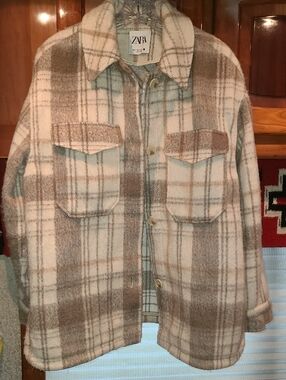 Zara Cream and Taupe Plaid Button Shirt Jacket